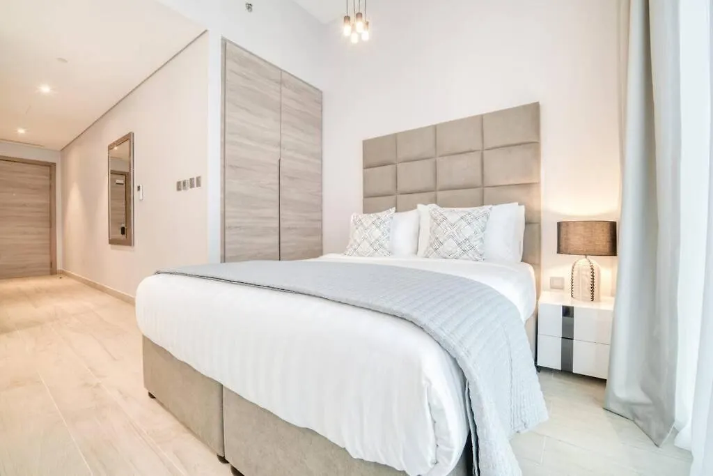 Apartment 5 Mins To Jbr Beach, Luxury Studio In Dubai Marina'S Best Tower